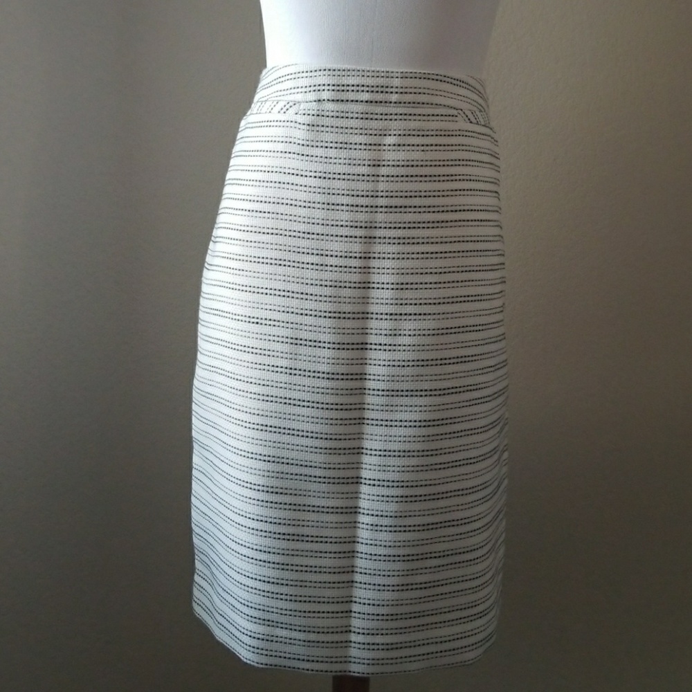 Halogen Petite Patterned Skirt